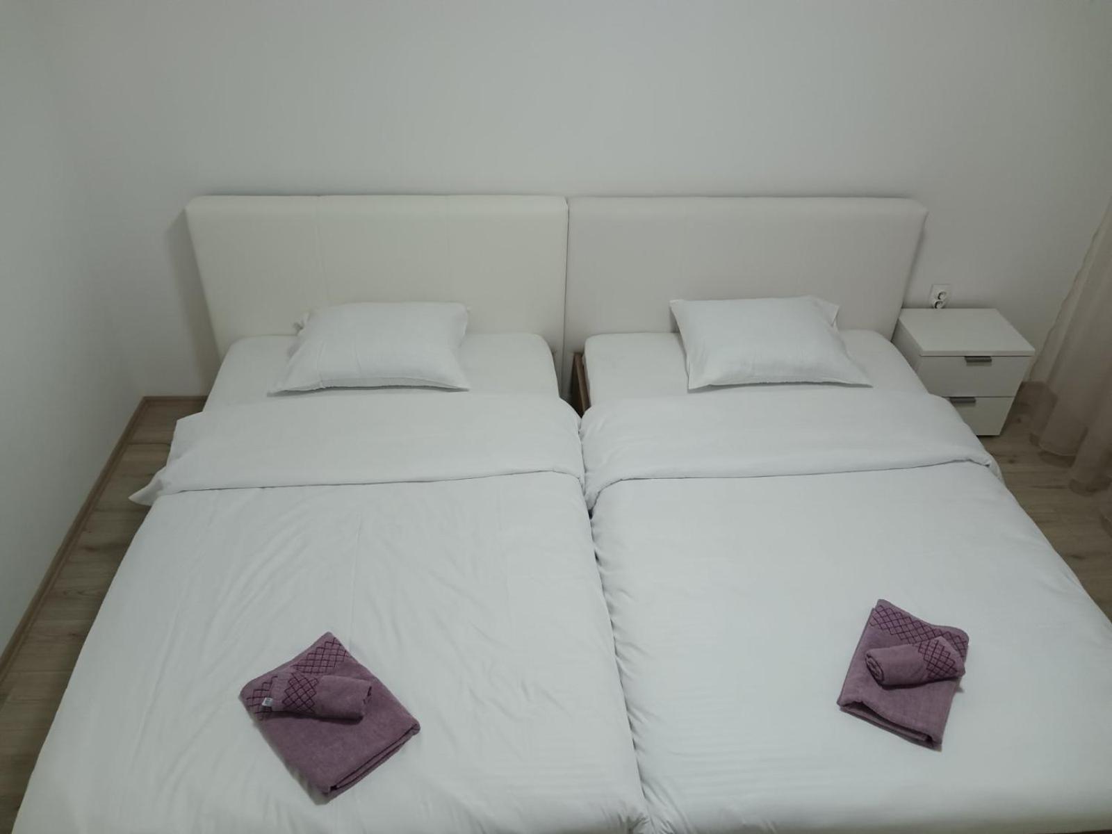 Premium Square Apartment Skopje Eksteriør billede